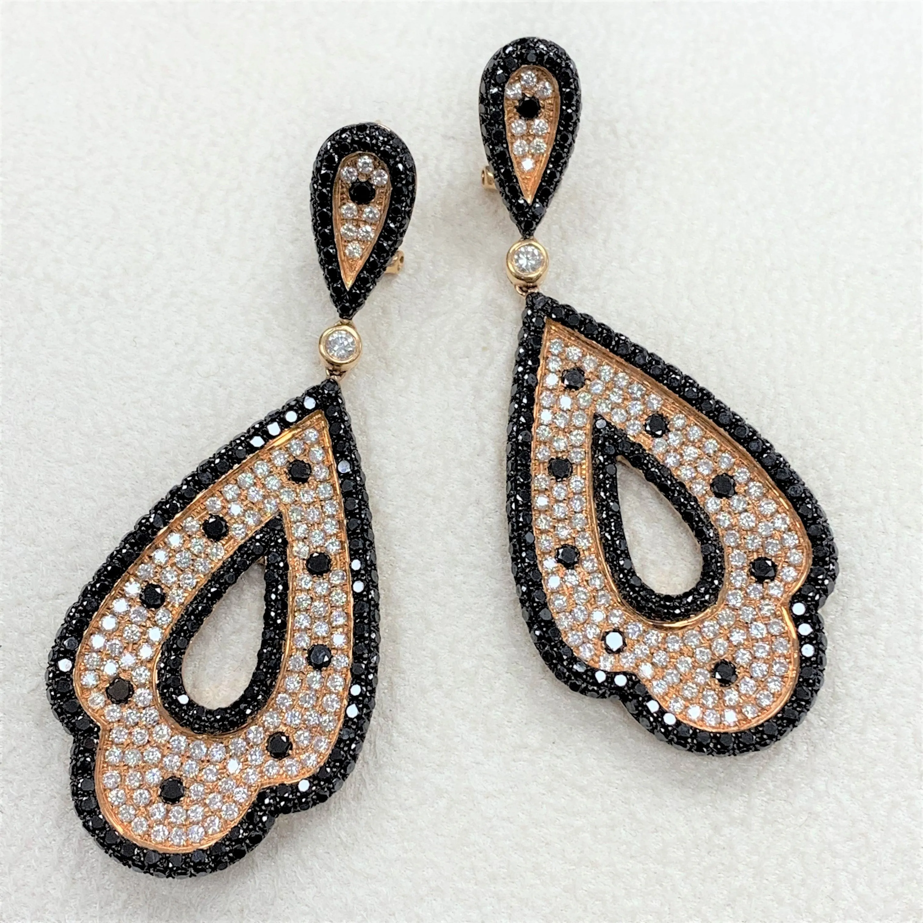 Enya Black & White Diamond Earrings (7.95 ct Diamonds) in Rose Gold