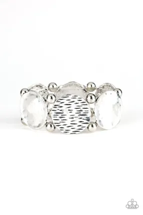 Paparazzi Bracelet ~ Boldly Basic - Silver