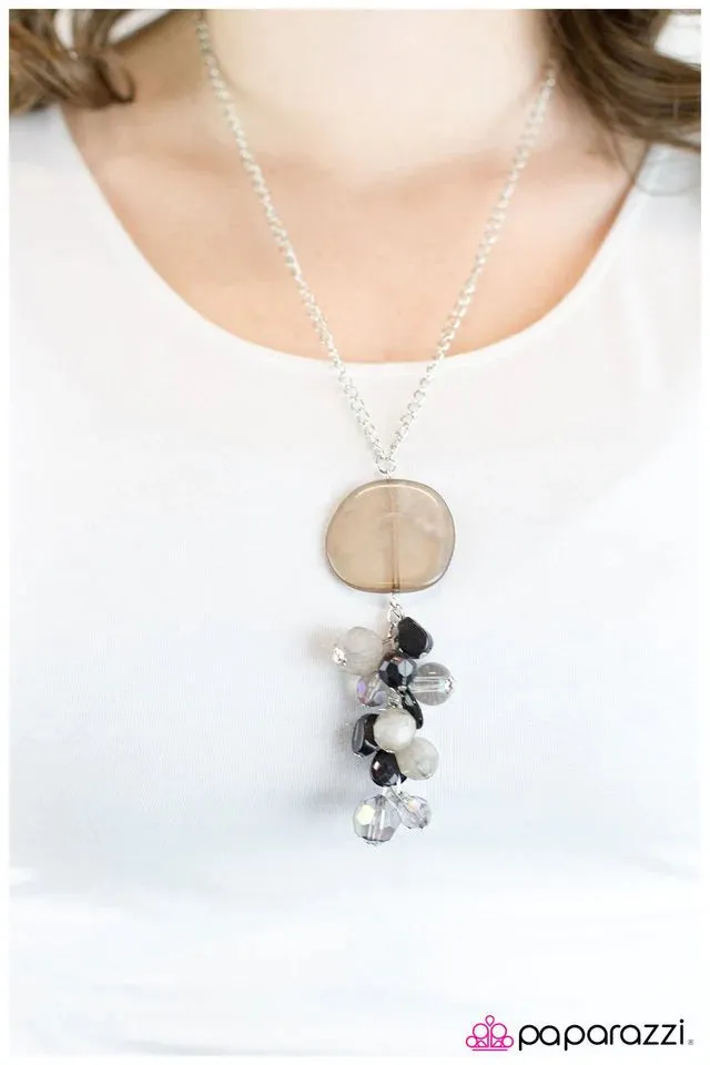 Paparazzi Necklace ~ All Aglow - Silver