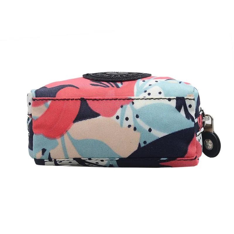 Women's Nylon Waterproof Messenger Bag